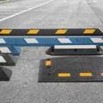 Cómo los topes viales ayudan a controlar el flujo vehicular en centros comerciales